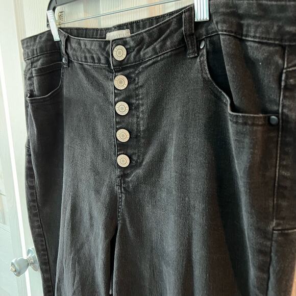 Eloquii Denim Button Fly High Rise Skinny Jeans Distressed Black Womens Size 22 - Picture 4 of 10